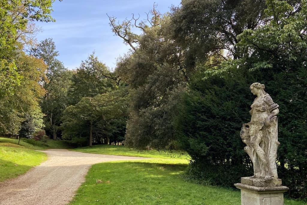 The Dower House At Parnham Park Villa Beaminster Exterior foto